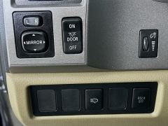Used 2013  Toyota Sequoia 4d SUV 4WD SR5 FFV at Dutro Auto near Zanesville&comma; OH