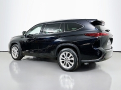 Used 2023  Toyota Highlander Hybrid Limited AWD at Dutro Auto near Zanesville&comma; OH