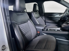 Used 2026  Ford Explorer ST-Line 4WD at Graham Auto Mall near Mansfield&comma; OH