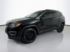 Used 2020  Jeep Compass 4d SUV 4WD Limited at Dutro Auto near Zanesville&comma; OH