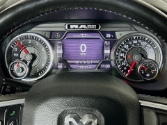 Used 2021  Ram 1500 4WD Big Horn Crew Cab 5'7" Box at Dutro Auto near Zanesville&comma; OH