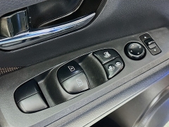 Used 2023  Nissan Kicks SR FWD at Dutro Auto near Zanesville&comma; OH