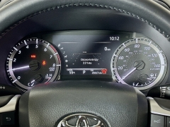 Used 2024  Toyota Highlander XLE AWD at Dutro Auto near Zanesville&comma; OH