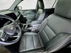 Used 2025  Chevrolet Traverse AWD 4dr LT w&sol;2LT at Dutro Auto near Zanesville&comma; OH
