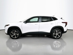 Used 2025  Chevrolet Trax FWD 4dr 1RS at Dutro Auto near Zanesville, OH
