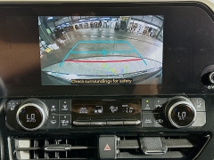 Used 2023  Toyota Highlander Hybrid XLE AWD at Dutro Auto near Zanesville&comma; OH