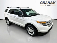  2013 Ford Explorer 4d SUV 4WD XLT at Dutro Auto near Zanesville&comma; OH