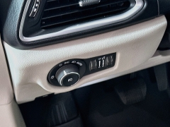 Used 2019  Chrysler Pacifica 4d Wagon Touring L Plus at Graham Auto Mall near Mansfield&comma; OH