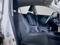 Used 2015  Toyota RAV4 4d SUV FWD LE at Graham Auto Mall near Mansfield&comma; OH