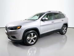 Used 2019  Jeep Cherokee 4d SUV 4WD Limited 3&period;2L at Dutro Auto near Zanesville&comma; OH