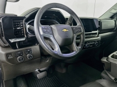 Used 2024  Chevrolet Silverado 1500 4WD Crew Cab 147" LT w&sol;2FL at Dutro Auto near Zanesville&comma; OH