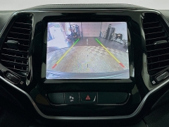 Used 2019  Jeep Cherokee 4d SUV FWD Limited 3.2L at Graham Auto Mall near Mansfield, OH