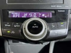 Used 2012  Toyota Prius v 5d Wagon Three at Dutro Auto near Zanesville&comma; OH