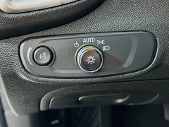 Used 2020  Chevrolet Trax 4d SUV FWD LT at Dutro Auto near Zanesville&comma; OH