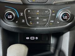 Used 2022  Chevrolet Equinox AWD 4dr LT w/1LT at Dutro Auto near Zanesville, OH