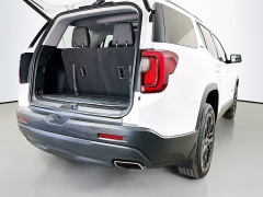 Used 2023  GMC Acadia AWD 4dr SLT at Dutro Auto near Zanesville&comma; OH
