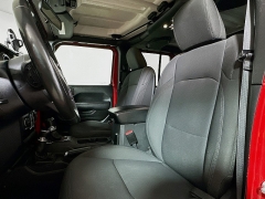 Used 2022  Jeep Gladiator Sport S 4x4 at Dutro Auto near Zanesville&comma; OH