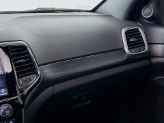 Used 2021  Jeep Grand Cherokee Laredo X 4x4 at Dutro Auto near Zanesville, OH