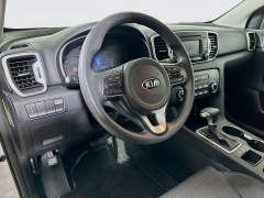 Used 2018  Kia Sportage 4d SUV FWD LX w&sol;Popular Pkg at Dutro Auto near Zanesville&comma; OH