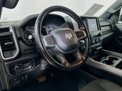 Used 2019  Ram 1500 4WD Crew Cab Big Horn&sol;Lone Star at Dutro Auto near Zanesville&comma; OH