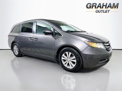 Used 2016  Honda Odyssey 4d Wagon SE at Graham Auto Mall near Mansfield&comma; OH