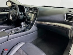Used 2017  Nissan Maxima 4d Sedan SR at Graham Auto Mall near Mansfield, OH