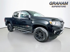 Used 2022  Chevrolet Colorado 4WD Crew Cab 128" Z71 at Dutro Auto near Zanesville&comma; OH