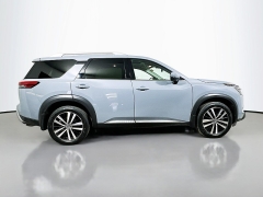 Used 2025  Nissan Pathfinder Platinum 4WD at Graham Auto Mall near Mansfield&comma; OH