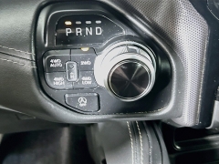 Used 2022  Ram 1500 4WD Limited Crew Cab 5'7" Box at Dutro Auto near Zanesville&comma; OH