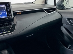 Used 2022  Toyota Corolla LE CVT at Graham Auto Mall near Mansfield, OH