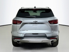 New 2026  Chevrolet Blazer AWD 4dr LT w&sol;2LT at Dutro Auto near Zanesville&comma; OH