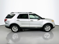 Used 2014  Ford Explorer 4d SUV FWD XLT at Dutro Auto near Zanesville&comma; OH