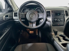 Used 2013  Jeep Grand Cherokee 4d SUV 4WD Laredo at Dutro Auto near Zanesville&comma; OH