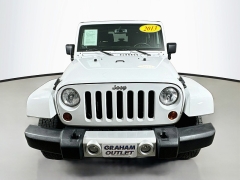 Used 2013  Jeep Wrangler 2d Convertible Sahara at Dutro Auto near Zanesville&comma; OH