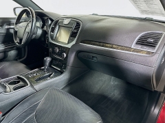 Used 2014  Chrysler 300C 4d Sedan V8 AWD at Dutro Auto near Zanesville&comma; OH