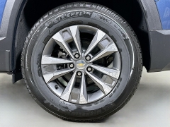 New 2026  Chevrolet Equinox AWD 4dr LT w&sol;2LT at Dutro Auto near Zanesville&comma; OH