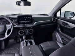 Used 2023  Chevrolet Blazer FWD 4dr LT w&sol;3LT at Dutro Auto near Zanesville&comma; OH