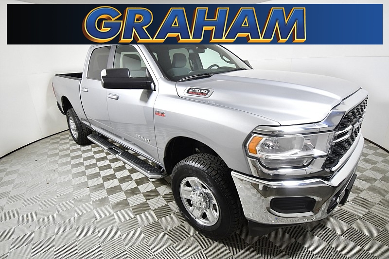 Used 2022  Ram 2500 4WD Big Horn Crew Cab 6'4" Box at Graham Auto Mall near Mansfield, OH
