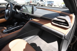 Used 2025  Toyota Crown Signia Limited AWD at Dutro Auto near Zanesville&comma; OH