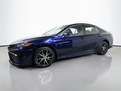 Used 2022  Toyota Camry SE Auto at Graham Auto Mall near Mansfield, OH