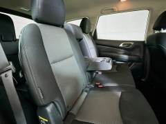 Used 2018  Nissan Pathfinder 4d SUV 4WD SV at Graham Auto Mall near Mansfield&comma; OH
