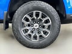 Used 2024  Chevrolet Colorado 4WD Crew Cab Z71 at Dutro Auto near Zanesville&comma; OH