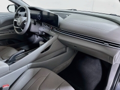 Used 2024  Hyundai Elantra SEL IVT at Graham Auto Mall near Mansfield&comma; OH