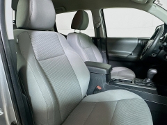 Used 2022  Toyota Tacoma 4WD SR Double Cab 5ft Bed V6 AT at Dutro Auto near Zanesville, OH