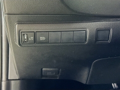 Used 2020  Toyota Corolla 4d Sedan LE at Dutro Auto near Zanesville&comma; OH