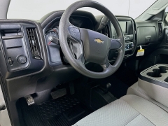 Used 2019  Chevrolet Silverado 1500 Legacy 4WD Double Cab Custom at Dutro Auto near Zanesville&comma; OH