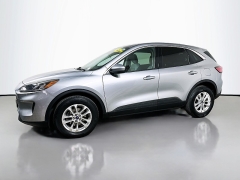 Used 2021  Ford Escape SE AWD at Dutro Auto near Zanesville, OH