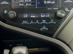 Used 2020  Toyota Camry 4d Sedan XSE at Dutro Auto near Zanesville&comma; OH