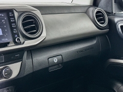 Used 2021  Toyota Tacoma 4WD SR5 Double Cab 6ft Bed V6 AT at Graham Auto Mall near Mansfield&comma; OH