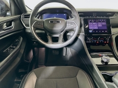 Used 2024  Jeep Grand Cherokee Altitude 4x4 at Graham Auto Mall near Mansfield&comma; OH